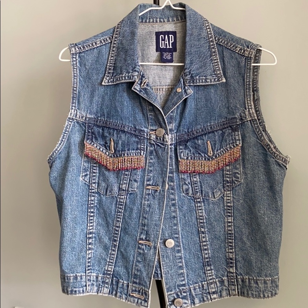 GAP
EMBELLISHED BOHO JEAN VEST